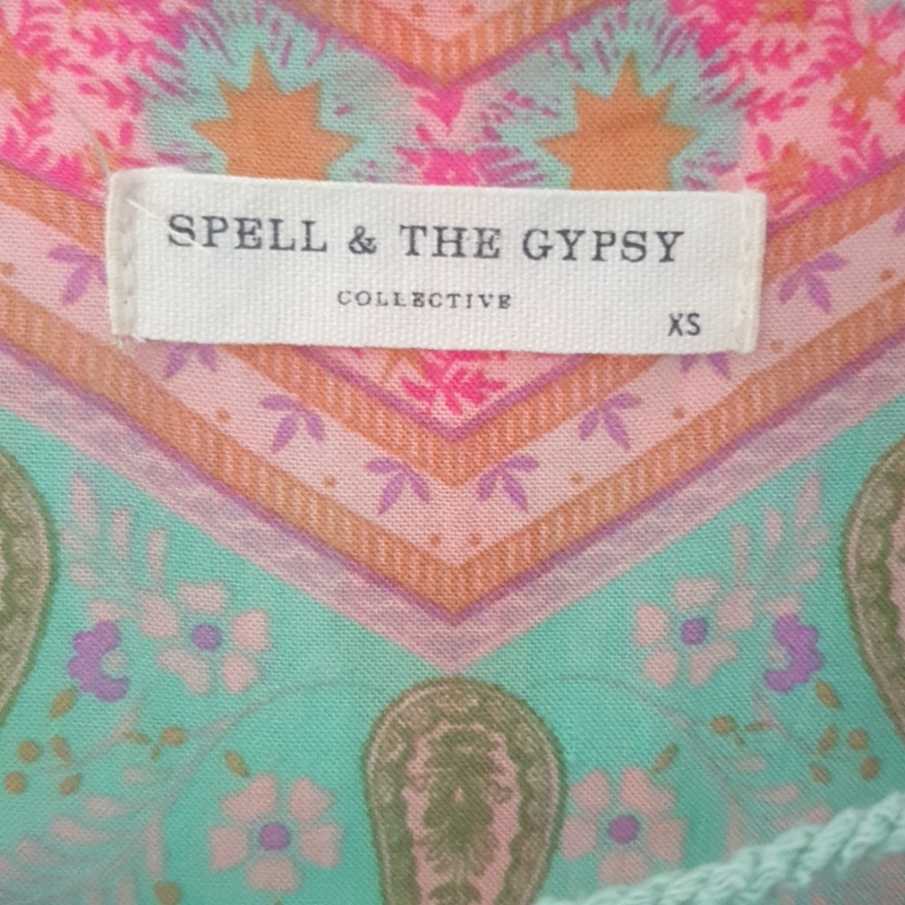 🔮🌇 Spell City lights Blouse 🔮🌇 - Picture 4 of 7